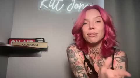Snapshot of kittjones33 chatting on June 20, 2026, 4:54 pm kittjones33 online show from June 20, 2026, 4:54 pm