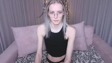 Kitty online show from May 21, 2026, 12:50 am