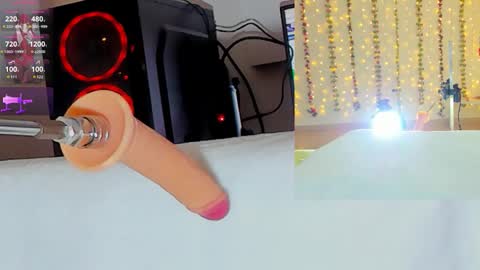 Kitty online show from October 2, 2025, 10:22 am