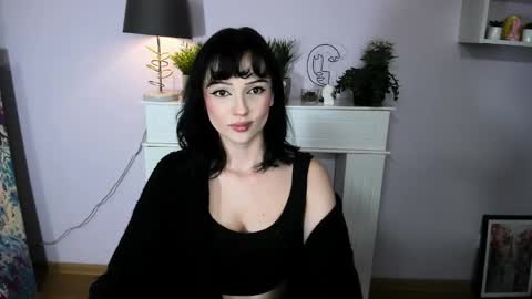 Snapshot of kitty_denise chatting on November 17, 2025, 10:37 pm Denise online show from November 17, 2025, 10:37 pm