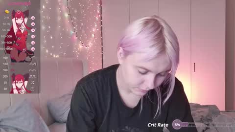 Evelyn online show from November 3, 2025, 5:52 am