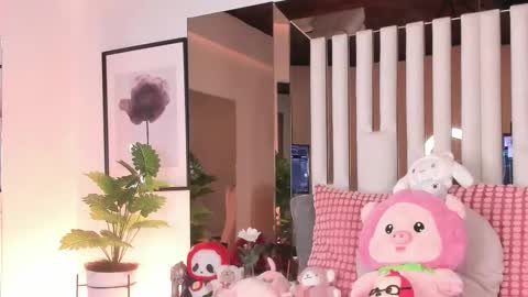Snapshot of kitty_eliffe chatting on December 14, 2025, 9:08 pm kitty online show from December 14, 2025, 9:08 pm