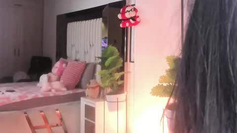 Snapshot of kitty_eliffe chatting on February 6, 2026, 11:30 pm kitty online show from February 6, 2026, 11:30 pm