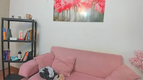 kitty_f00x online show from July 11, 2026, 1:58 pm