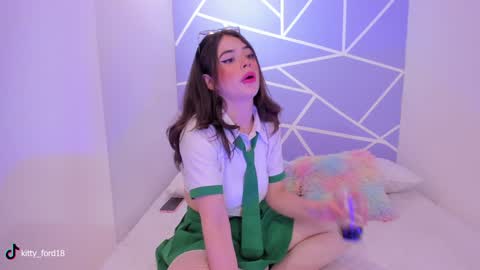 Kitty online show from December 13, 2024, 7:53 pm