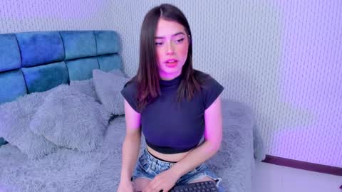 Kitty online show from December 19, 2024, 3:30 pm