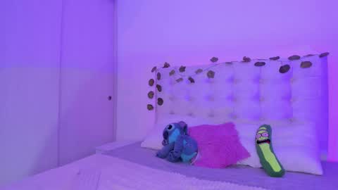 Kitty online show from February 25, 2025, 10:39 pm