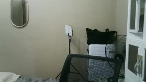 kitty_fussy online show from May 13, 2026, 2:31 am