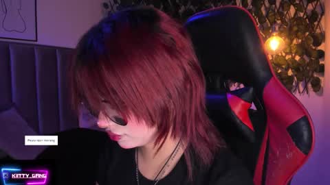 Snapshot of kitty_gang chatting on November 6, 2025, 2:12 am Camila online show from November 6, 2025, 2:12 am