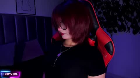 Snapshot of kitty_gang chatting on November 14, 2025, 2:32 am Camila online show from November 14, 2025, 2:32 am