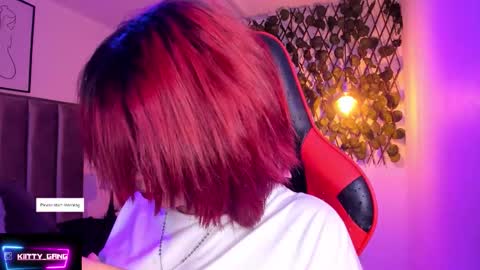 Snapshot of kitty_gang chatting on November 26, 2025, 2:23 am Camila online show from November 26, 2025, 2:23 am