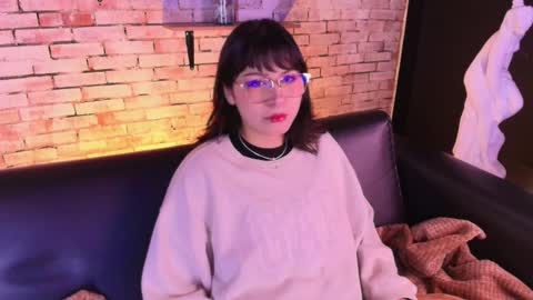 Kitty online show from March 13, 2026, 2:51 am