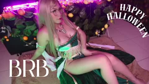 Kitty online show from May 10, 2026, 2:28 am