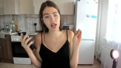Snapshot of kitty_mila18 chatting on September 12, 2025, 10:15 am kitty mila online show from September 12, 2025, 10:15 am