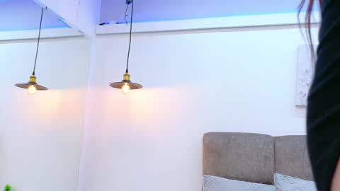 Snapshot of kitty_model chatting on November 10, 2025, 12:37 pm kitty_model online show from November 10, 2025, 12:37 pm