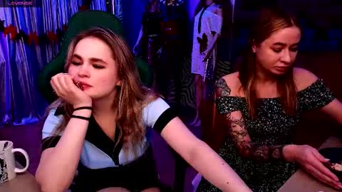 Snapshot of kitty_pantera chatting on November 7, 2025, 11:32 am kitty_pantera online show from November 7, 2025, 11:32 am