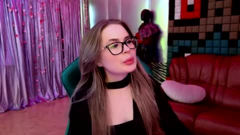 Snapshot of kitty_pantera chatting on April 13, 2026, 10:32 am kitty_pantera online show from April 13, 2026, 10:32 am