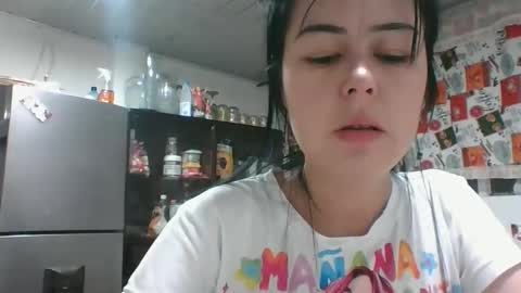Snapshot of kitty_small69 chatting on March 16, 2026, 2:28 am kitty_small69 online show from March 16, 2026, 2:28 am