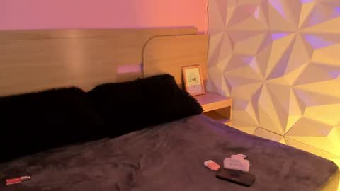 kitty online show from July 11, 2026, 12:13 am