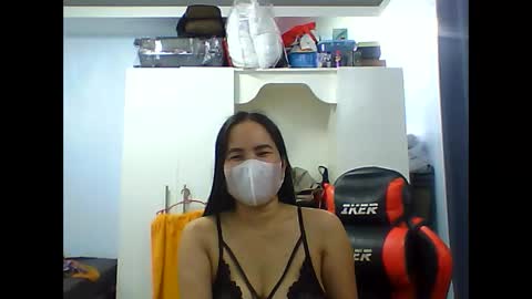 Snapshot of kittybabe0528 chatting on February 4, 2025, 1:23 am kittybabe0528 online show from February 4, 2025, 1:23 am