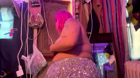 Snapshot of kittycat929709 chatting on December 17, 2024, 2:22 pm Drip maker online show from December 17, 2024, 2:22 pm