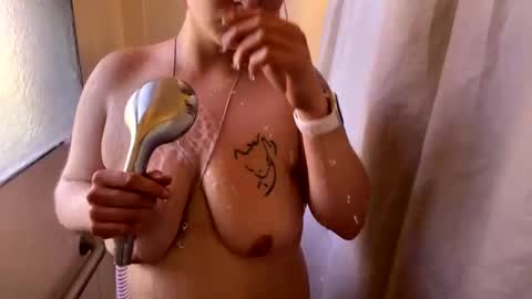 Snapshot of kittycat929709 chatting on January 5, 2025, 3:55 pm Drip maker online show from January 5, 2025, 3:55 pm