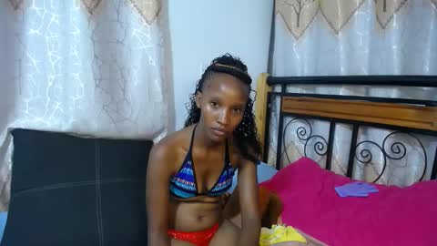 Snapshot of kittyfay_ chatting on February 4, 2026, 9:20 pm Fay online show from February 4, 2026, 9:20 pm