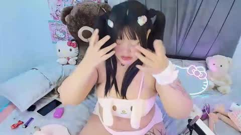 kittyhnt online show from December 3, 2025, 4:31 am