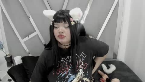 kittyhtx online show from March 9, 2025, 8:29 am