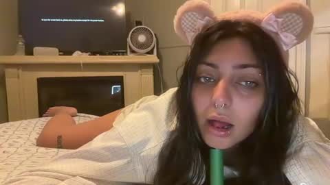 kittykatxoxx online show from June 23, 2026, 8:07 pm