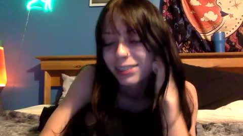 Snapshot of kittykisses3 chatting on November 6, 2025, 6:25 am kittykisses3 online show from November 6, 2025, 6:25 am