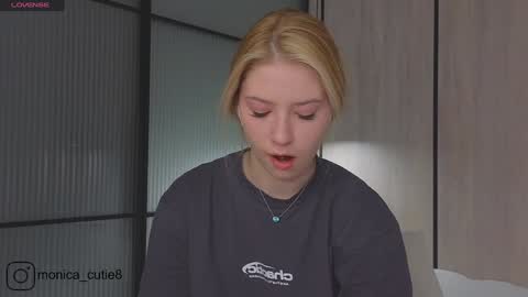 Snapshot of kittyloffe chatting on March 11, 2025, 4:10 am Monika online show from March 11, 2025, 4:10 am