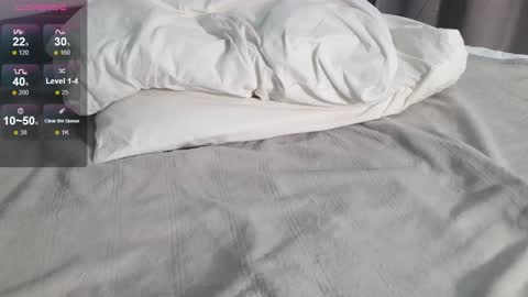 Snapshot of kittyloffe chatting on January 7, 2026, 11:18 pm Monika online show from January 7, 2026, 11:18 pm