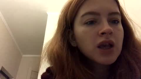 Snapshot of kittymeou chatting on December 18, 2025, 11:33 pm kittymeou online show from December 18, 2025, 11:33 pm