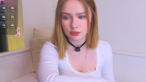 Snapshot of kittymeow_xxx chatting on December 18, 2025, 1:28 pm Sofia online show from December 18, 2025, 1:28 pm