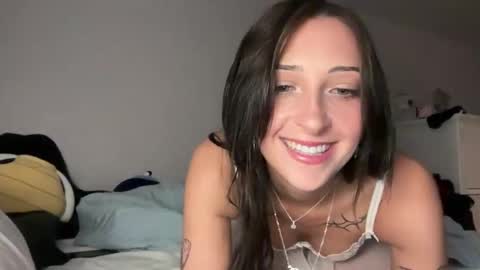 Snapshot of kittypurr79 chatting on October 16, 2025, 4:35 am kittypurr79 online show from October 16, 2025, 4:35 am