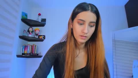 Snapshot of kittyrush_ chatting on November 25, 2025, 6:35 am kitty online show from November 25, 2025, 6:35 am