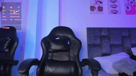 kitty online show from May 11, 2026, 6:27 pm