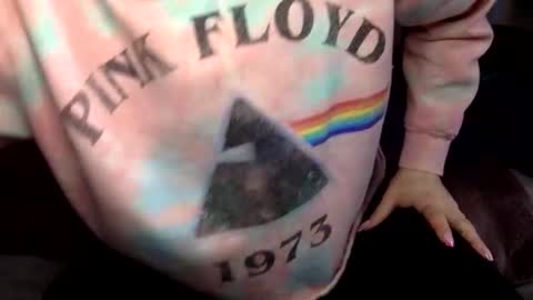 Snapshot of kittysub6969 chatting on November 19, 2025, 8:53 pm Kitty Sub online show from November 19, 2025, 8:53 pm