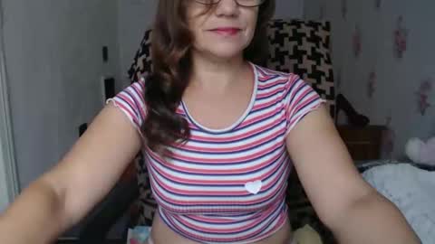 Snapshot of kittyybeauty chatting on September 30, 2025, 8:08 am KittyyBeauty online show from September 30, 2025, 8:08 am