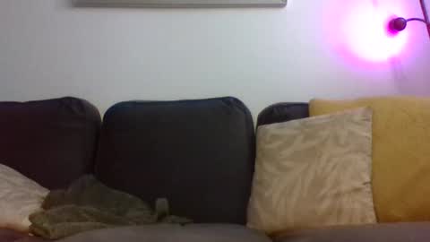 Snapshot of kittyymaze chatting on December 1, 2025, 1:27 pm Kittyymaze online show from December 1, 2025, 1:27 pm