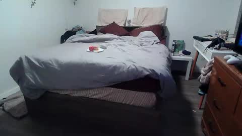 Snapshot of kittyymaze chatting on December 5, 2025, 4:03 pm Kittyymaze online show from December 5, 2025, 4:03 pm