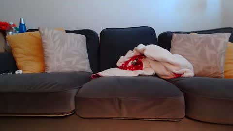 Snapshot of kittyymaze chatting on December 20, 2025, 1:40 pm Kittyymaze online show from December 20, 2025, 1:40 pm