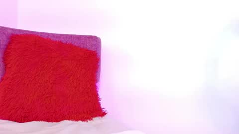 Kitty Hill online show from January 18, 2026, 3:21 am