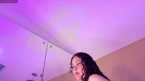 Kitty Hill online show from March 1, 2026, 3:41 am