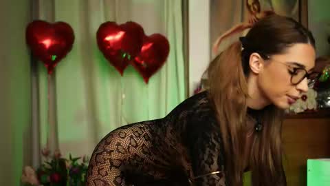 Snapshot of kity_sweet chatting on February 20, 2026, 9:04 pm Erika online show from February 20, 2026, 9:04 pm