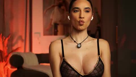 Snapshot of kity_sweet chatting on February 25, 2026, 9:13 pm Erika online show from February 25, 2026, 9:13 pm