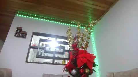 Snapshot of kitybigboobsx chatting on November 15, 2025, 10:48 pm kity boobsx online show from November 15, 2025, 10:48 pm