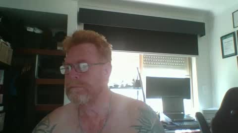 kiwi_boss61 online show from October 28, 2025, 6:06 am