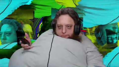 Elliot online show from December 14, 2025, 9:14 am